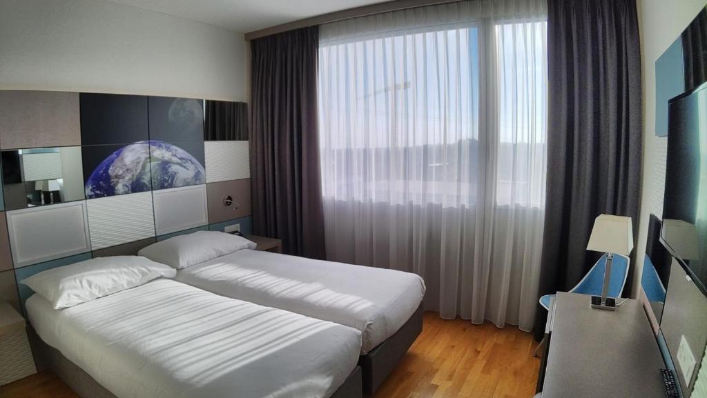 B&B Hotel Lausanne Криссье Экстерьер фото