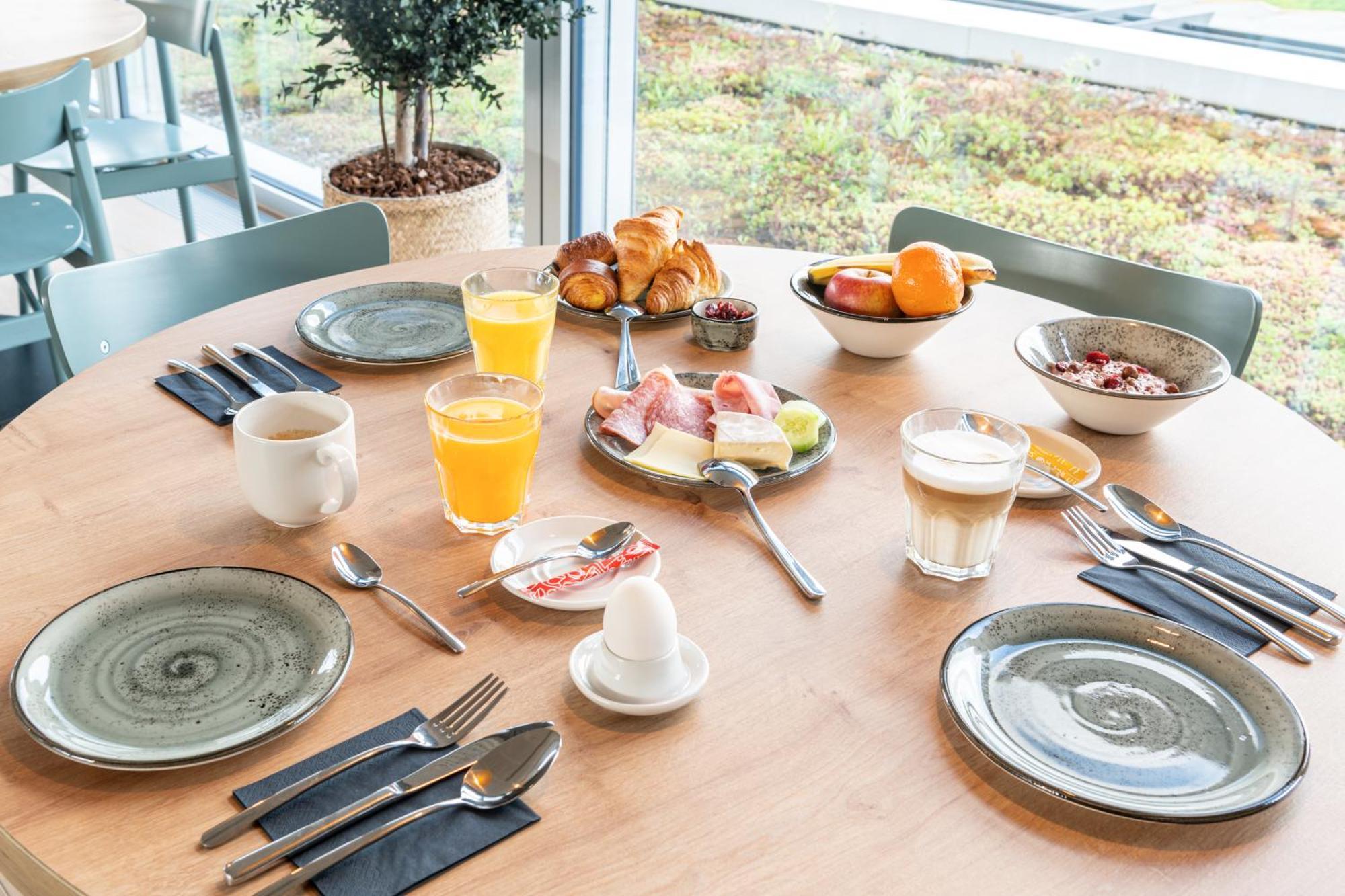 B&B Hotel Lausanne Криссье Экстерьер фото